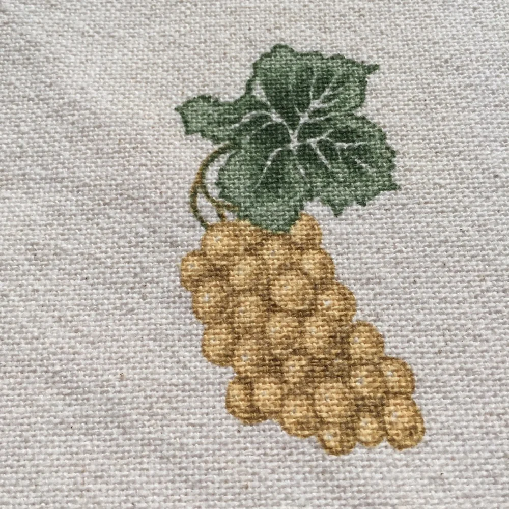 Vintage Monticello Grape Linen Towel/Napkin (4)